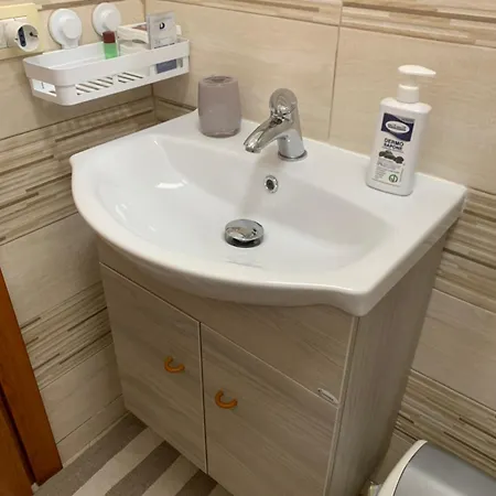 Guest house Aris *
