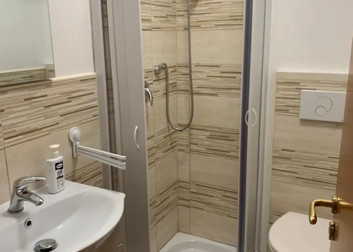 Πανσιόν Aris Αλγκέρο